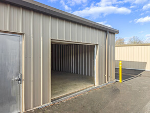 50 N Roberts Rd, Highland, NY for lease Building Photo- Image 1 of 6