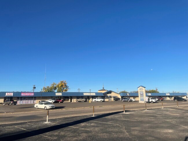 More details for 2803-2823 Civic Cir, Amarillo, TX - Retail for Lease
