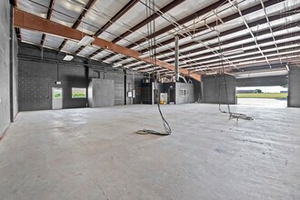 7312 NW 164th St, Edmond, OK for lease Building Photo- Image 1 of 9