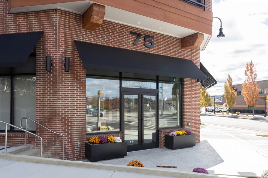 75 Canal St, Manchester, NH à louer - Photo du bâtiment - Image 2 de 49
