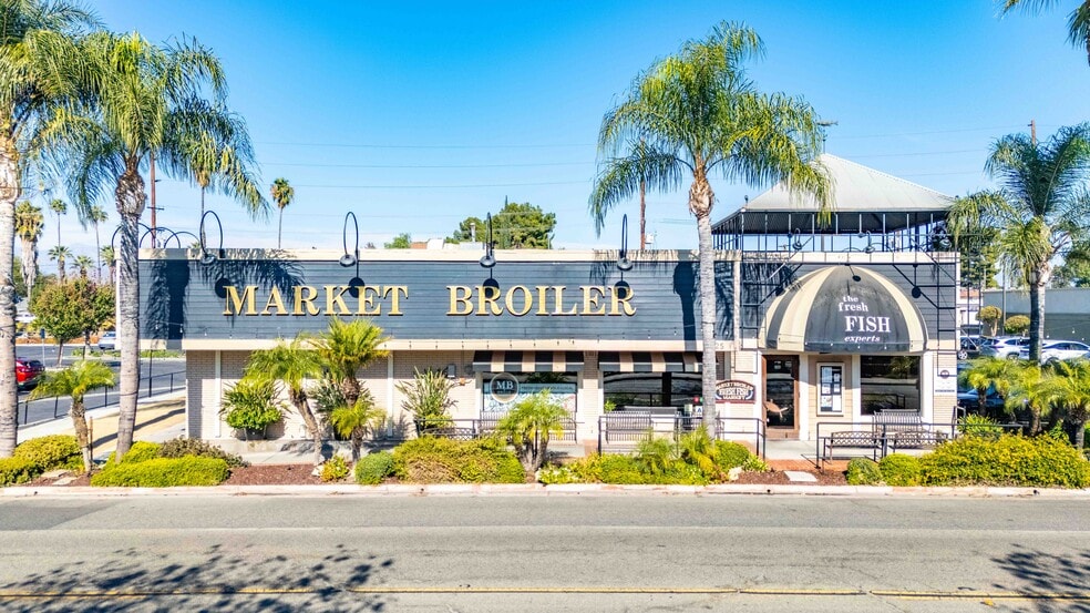 3525 Merrill Ave, Riverside, CA for sale - Building Photo - Image 2 of 4