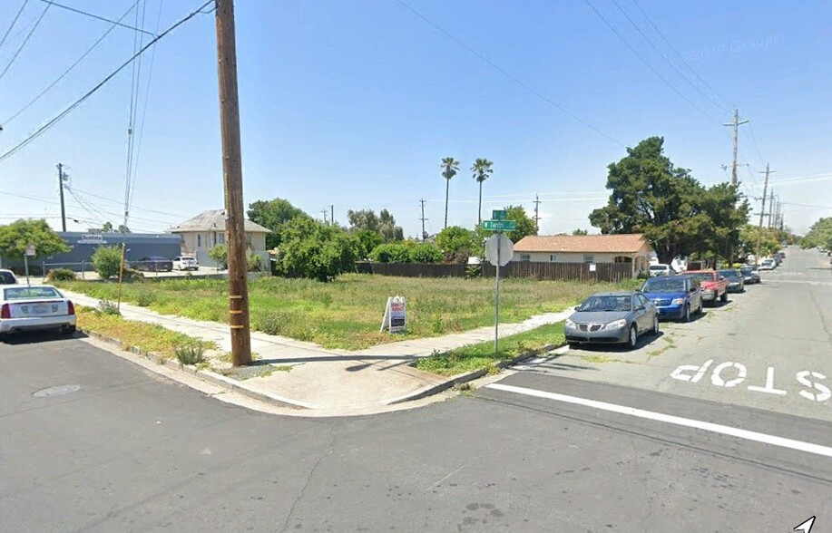 Two Lots-Corner H St & 10th St.,Antioch portfolio of 2 properties for sale on LoopNet.ca - Building Photo - Image 1 of 4