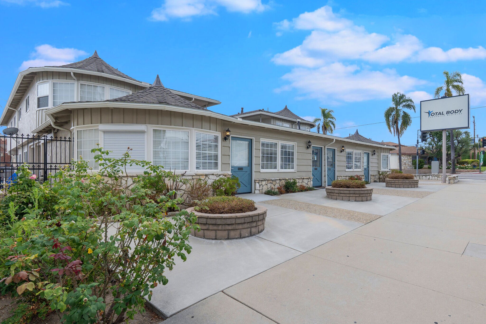 918 S Cabrillo Ave, San Pedro, CA à vendre Photo du bâtiment- Image 1 de 18