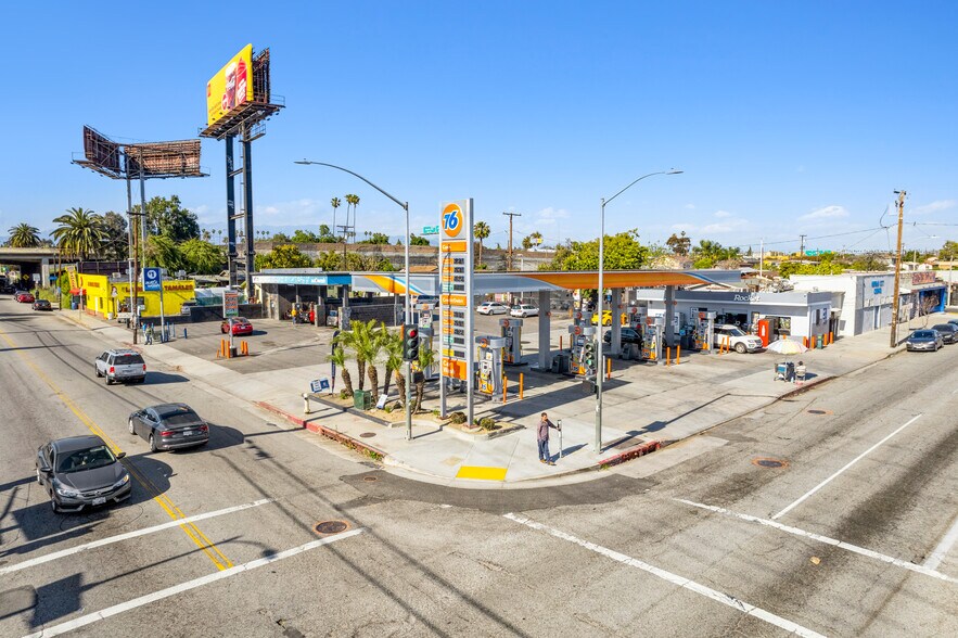 3915 E Olympic Blvd, Los Angeles, CA à vendre - Photo du bâtiment - Image 3 de 14