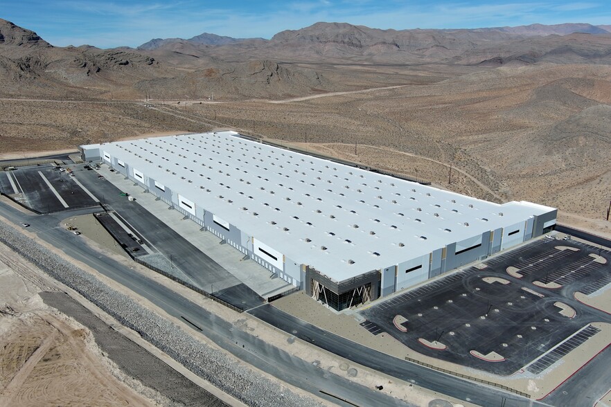 9600 Wesley D Adams Ave, Las Vegas, NV for lease - Building Photo - Image 2 of 3