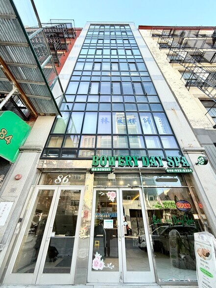 86 Bowery, New York, NY à louer - Photo du bâtiment - Image 2 de 18