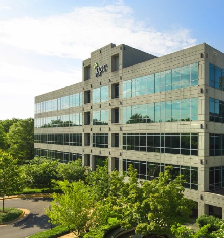 1760 Old Meadow Rd, McLean, VA à vendre - Photo du bâtiment - Image 1 de 1