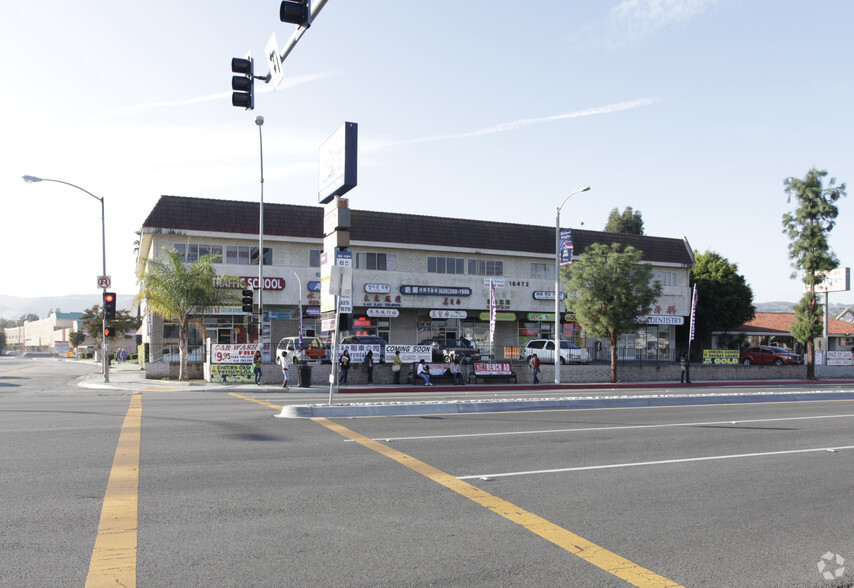 18472 E Colima Rd, Rowland Heights, CA à louer - Photo du bâtiment - Image 2 de 3