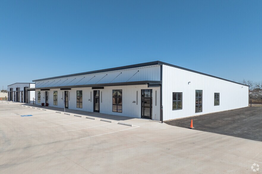 4295-4313 Burl Harris, Abilene, TX à vendre - Photo du bâtiment - Image 2 de 12