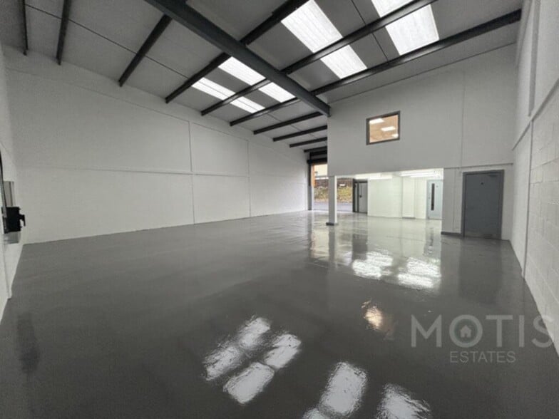 Barnfield Rd, Folkestone for lease - Building Photo - Image 2 of 24