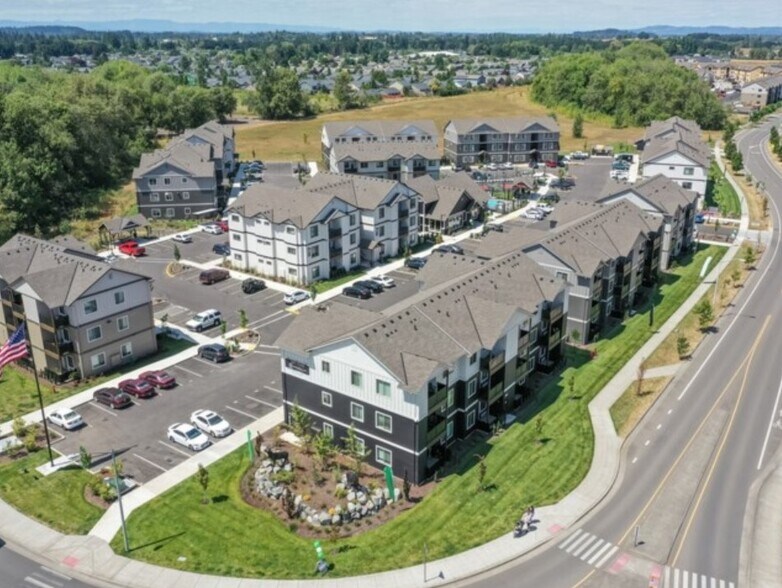 150 NE Timber Ridge St, Albany, OR à louer - Autre - Image 2 de 4