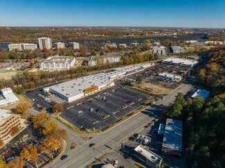 Plus de détails pour 2516 Cantrell Rd, Little Rock, AR - Commerce de détail à louer