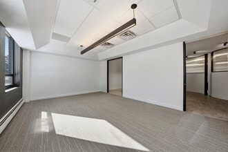 355 Main St, Armonk, NY for lease Interior Photo- Image 2 of 4