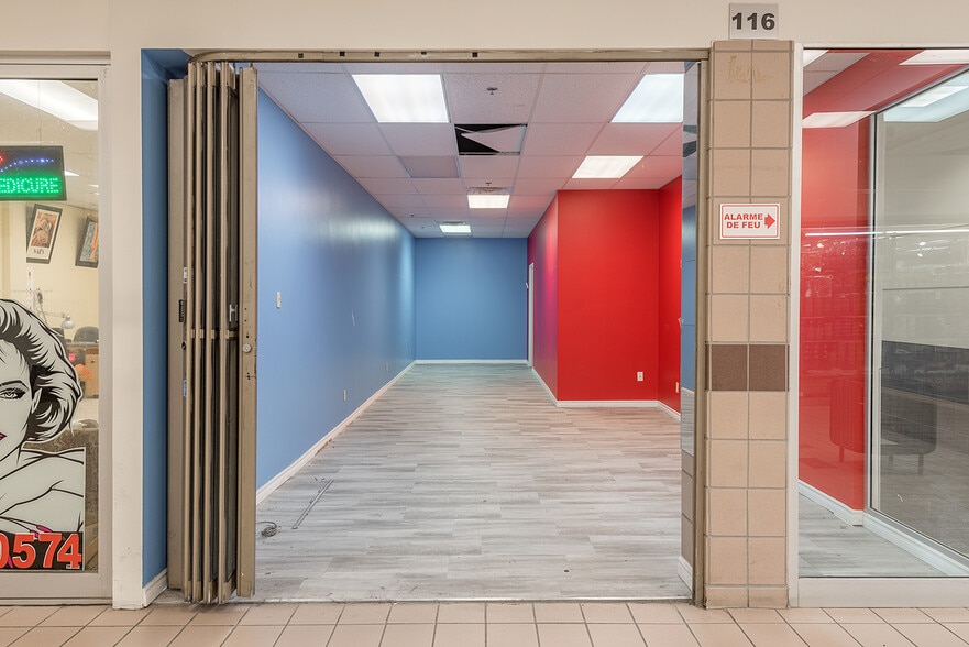 740 Boul de la Côte-Vertu, Montréal, QC à louer - Photo intérieure - Image 3 de 22