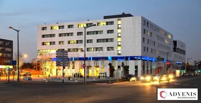 Commerce de détail dans Loos à louer - Photo du bâtiment - Image 1 de 4