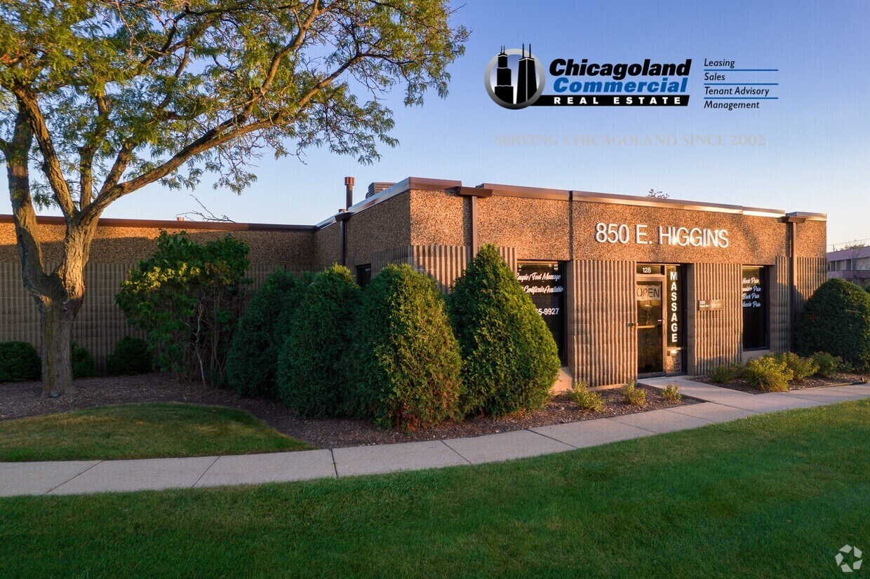 830 E Higgins Rd, Schaumburg, IL à louer Photo du bâtiment- Image 1 de 17