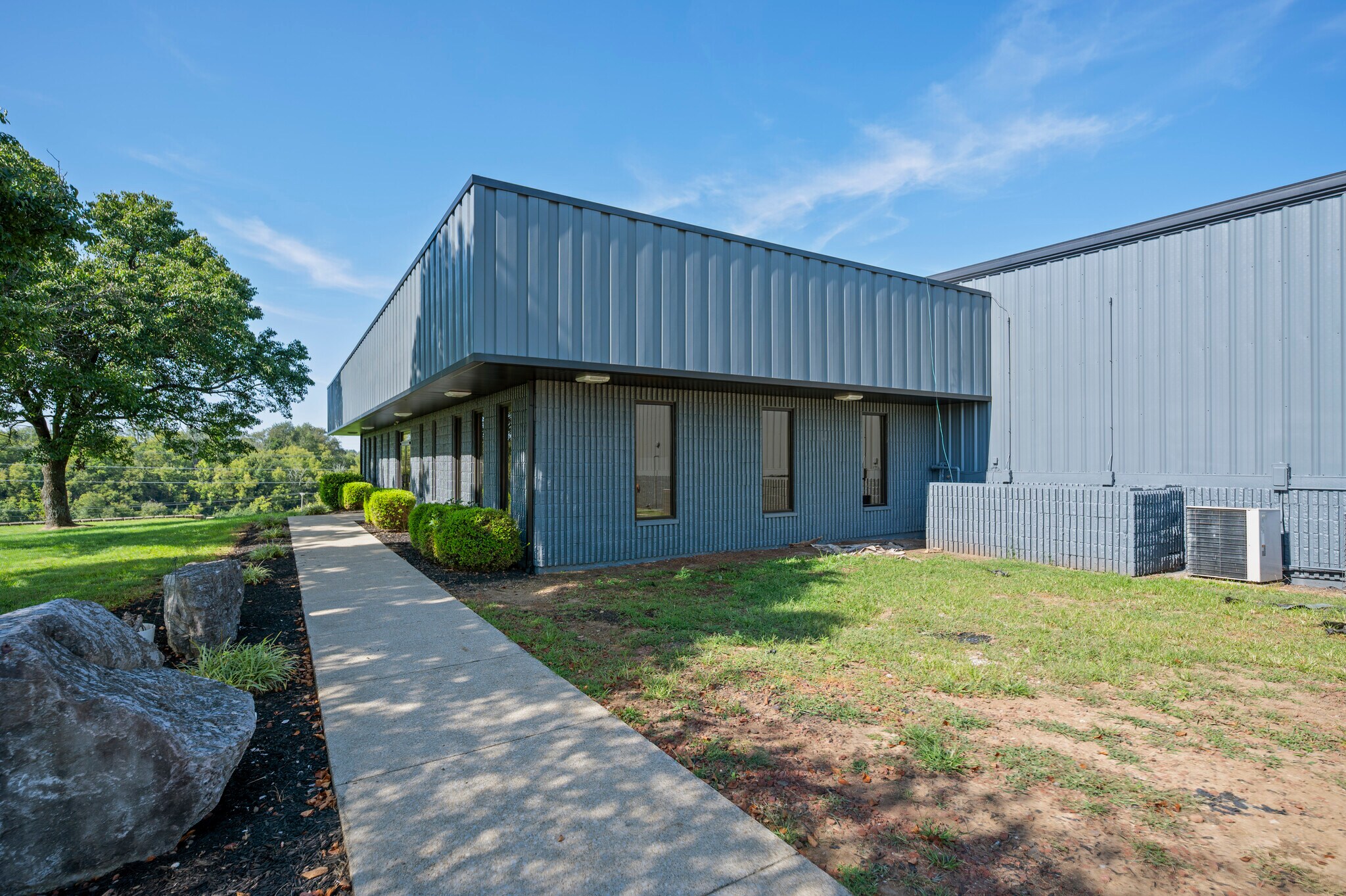 151 Hanger Cir, Richmond, KY à vendre Photo du bâtiment- Image 1 de 49