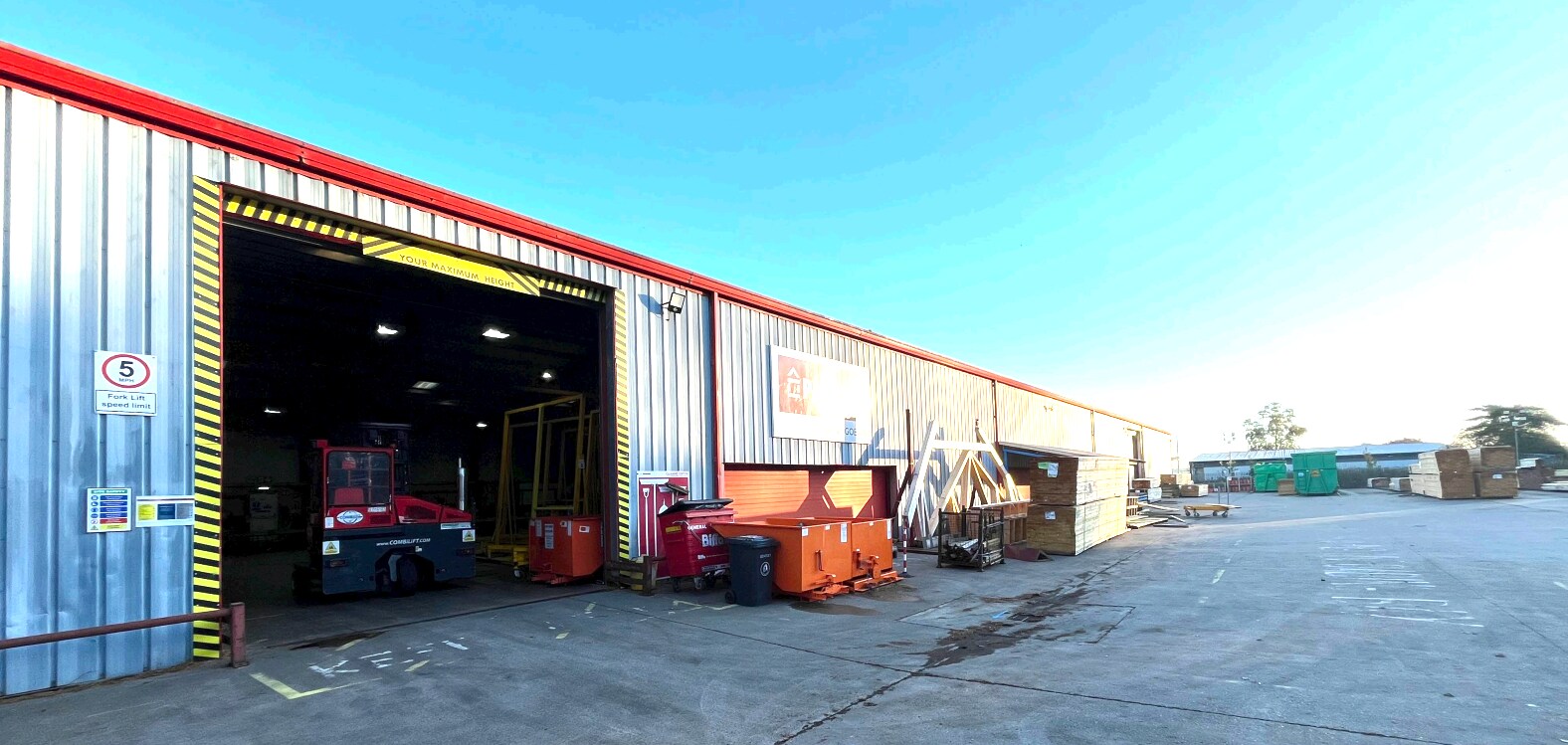 Industrial in Dalcross Industrial Estate, Inverness for sale Primary Photo- Image 1 of 4