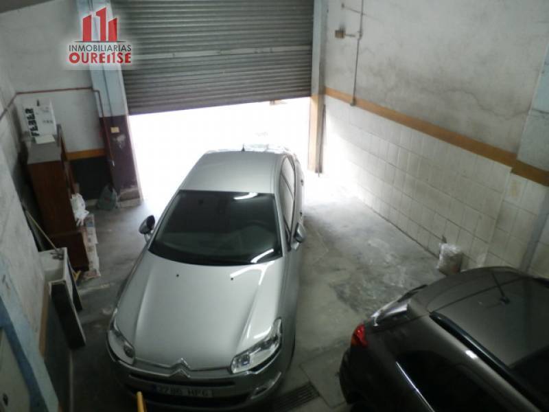 Retail in Ourense, Orense for lease Primary Photo- Image 1 of 4
