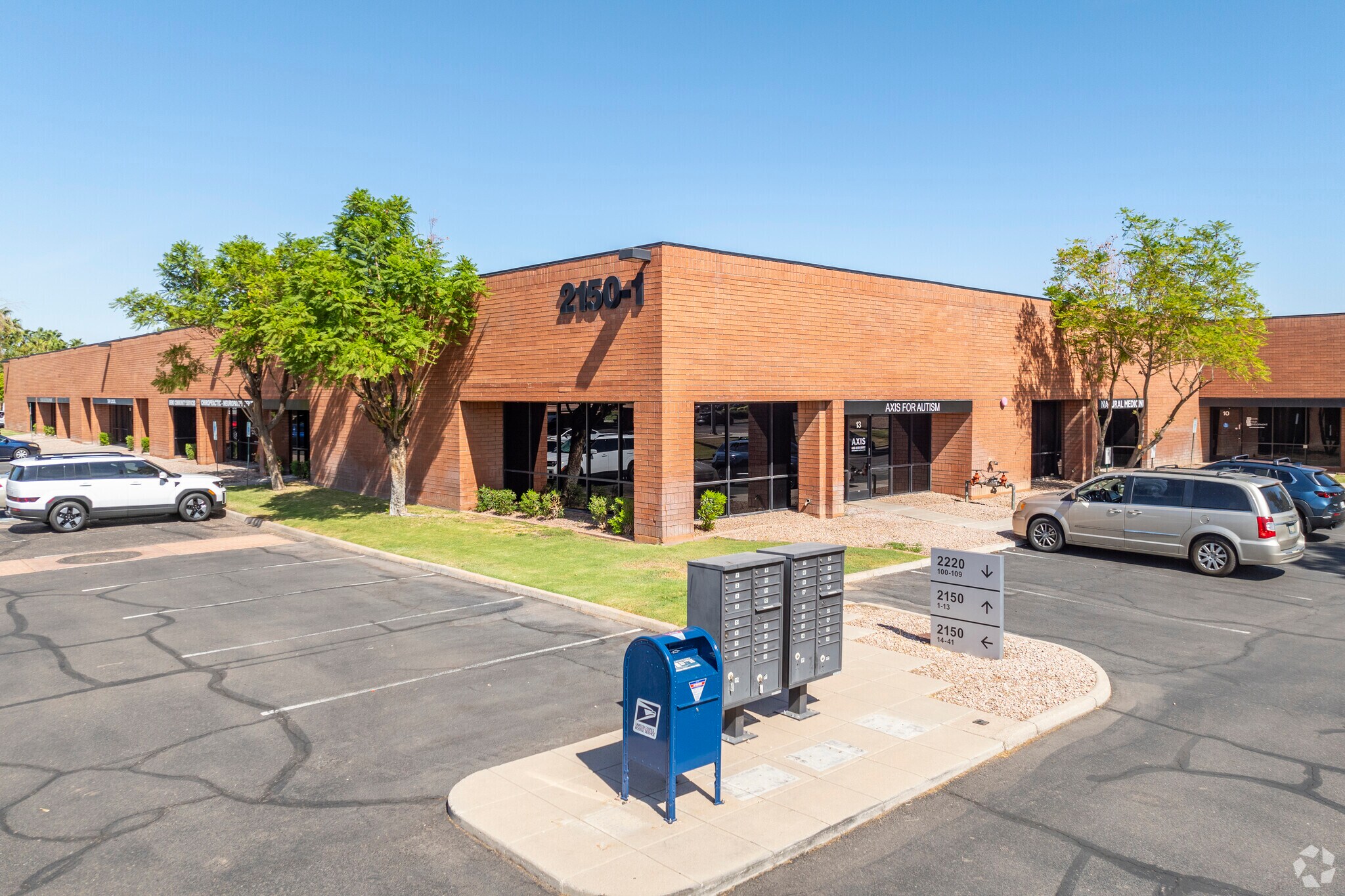 2150 S Country Club Dr, Mesa, AZ for lease Primary Photo- Image 1 of 8