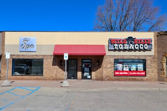 615-643 E Saginaw Hwy, Grand Ledge, MI for lease Interior Photo- Image 2 of 16