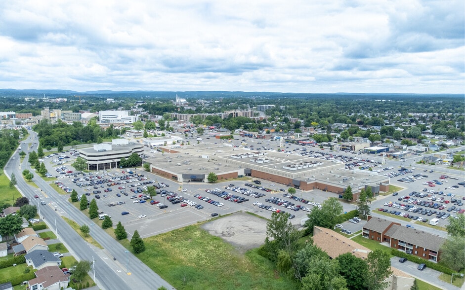 500-570 Boul des Laurentides, Saint-Jérôme, QC for lease - Aerial - Image 2 of 5