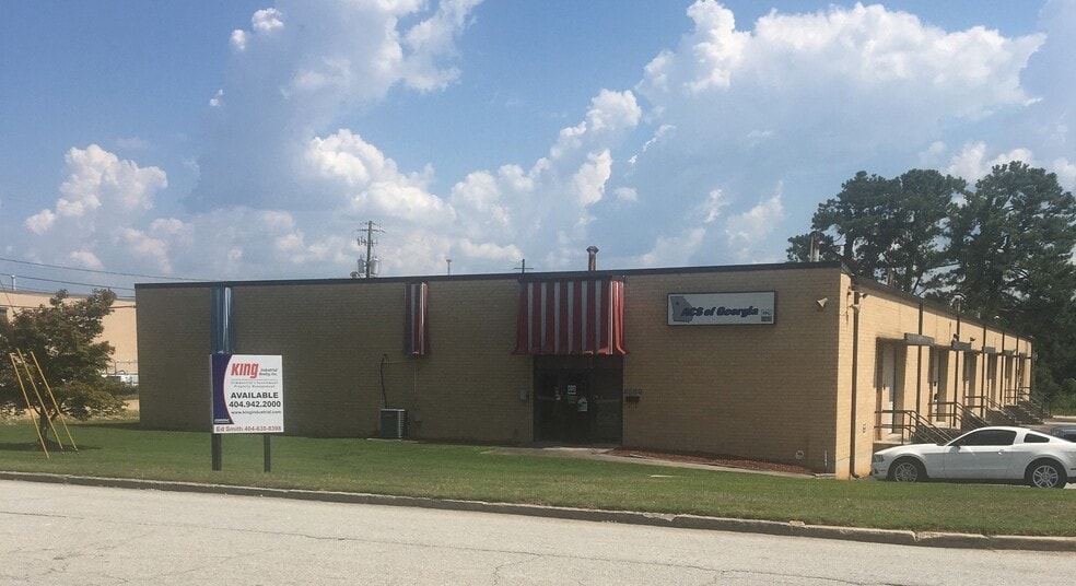 4559 Granite Dr, Tucker, GA for lease - Building Photo - Image 3 of 3