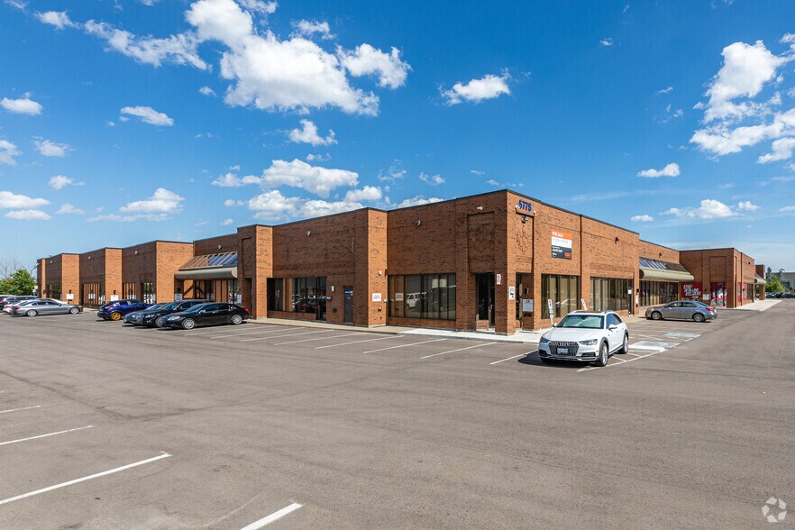 5775 Atlantic Dr, Mississauga, ON à vendre - Photo principale - Image 1 de 1