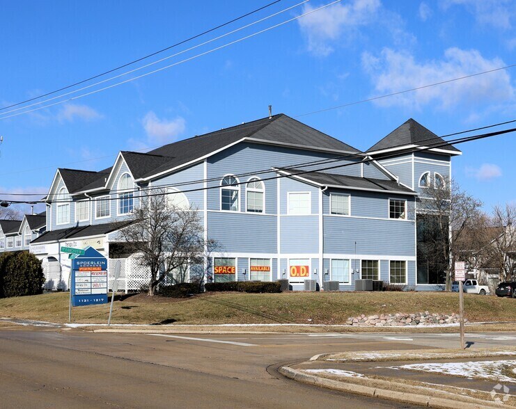 1131-1217 McHenry Rd, Buffalo Grove, IL à louer - Photo principale - Image 2 de 2