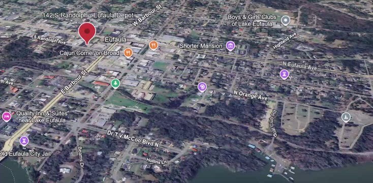 300 S Randolph Ave, Eufaula, AL à vendre - Vidéo sur l’inscription commerciale - Image 2 de 53