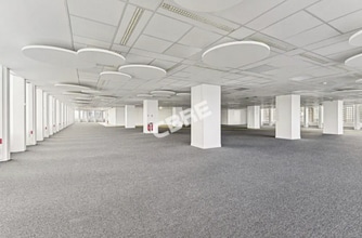 100-101 Terrasse Boieldieu, Puteaux à louer Photo intérieure- Image 1 de 19