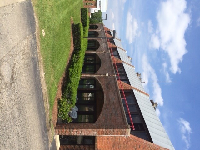 More details for 303 N Northwest Hwy, Barrington, IL - Office for Lease