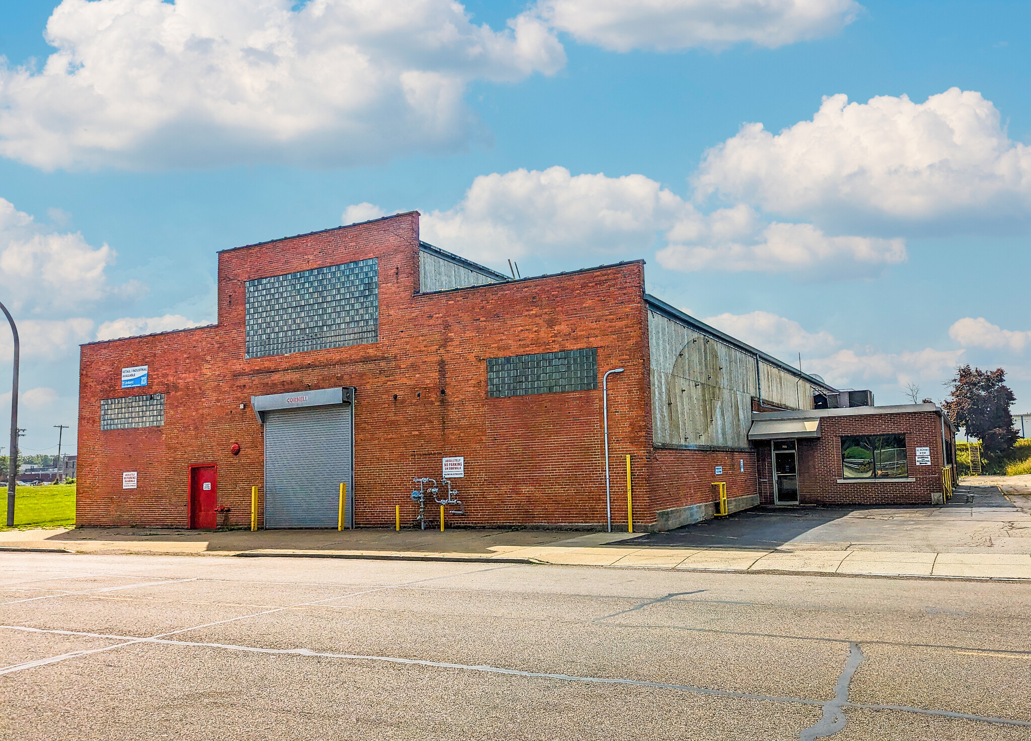 765 Hertel Ave, Buffalo, NY for lease Building Photo- Image 1 of 18