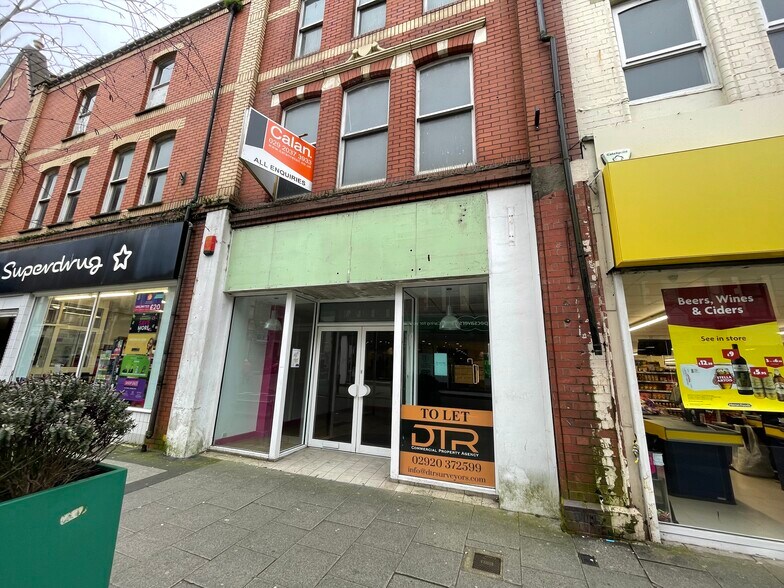 108 Holton Road, Barry à louer - Photo du bâtiment - Image 3 de 9