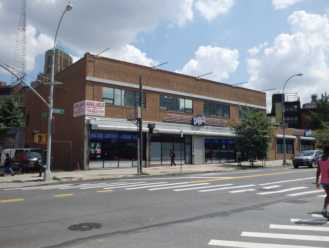 691 Fulton St, Brooklyn, NY à vendre Photo du bâtiment- Image 1 de 1