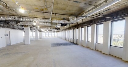 5901 W Century Blvd, Los Angeles, CA à louer Numérisation 3D de Matterport- Image 1 de 2