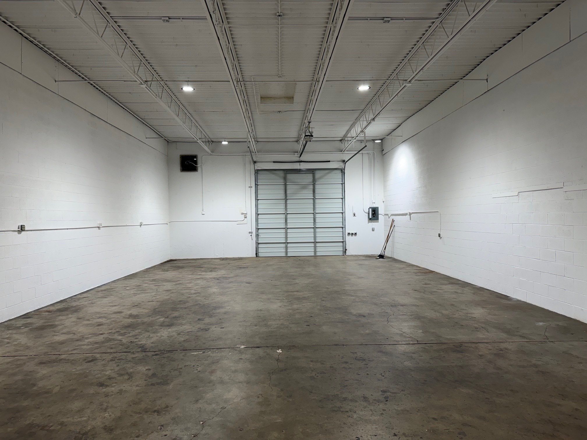 7632-7636 E 46th Pl, Tulsa, OK à louer Photo intérieure- Image 1 de 11