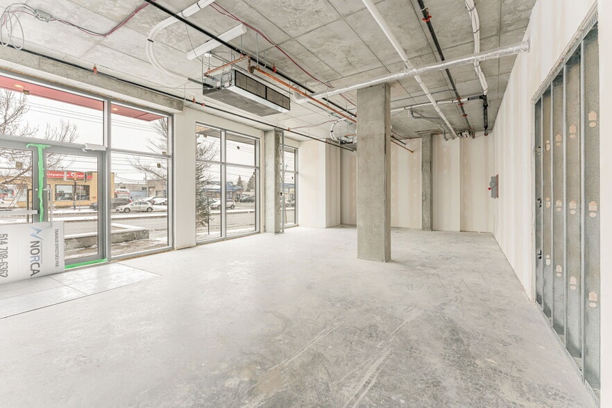 9160 Airlie, Montréal, QC for lease - Building Photo - Image 3 of 14