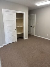 2040 Regency Rd, Lexington, KY à louer Photo intérieure- Image 2 de 5