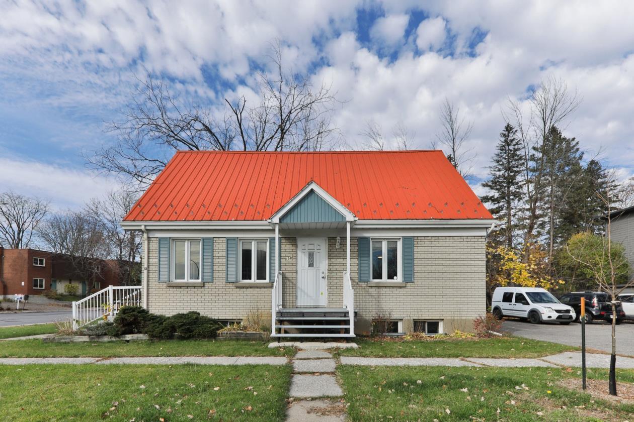 1338-1340 Av Victoria, Greenfield Park, QC à vendre Photo principale- Image 1 de 1