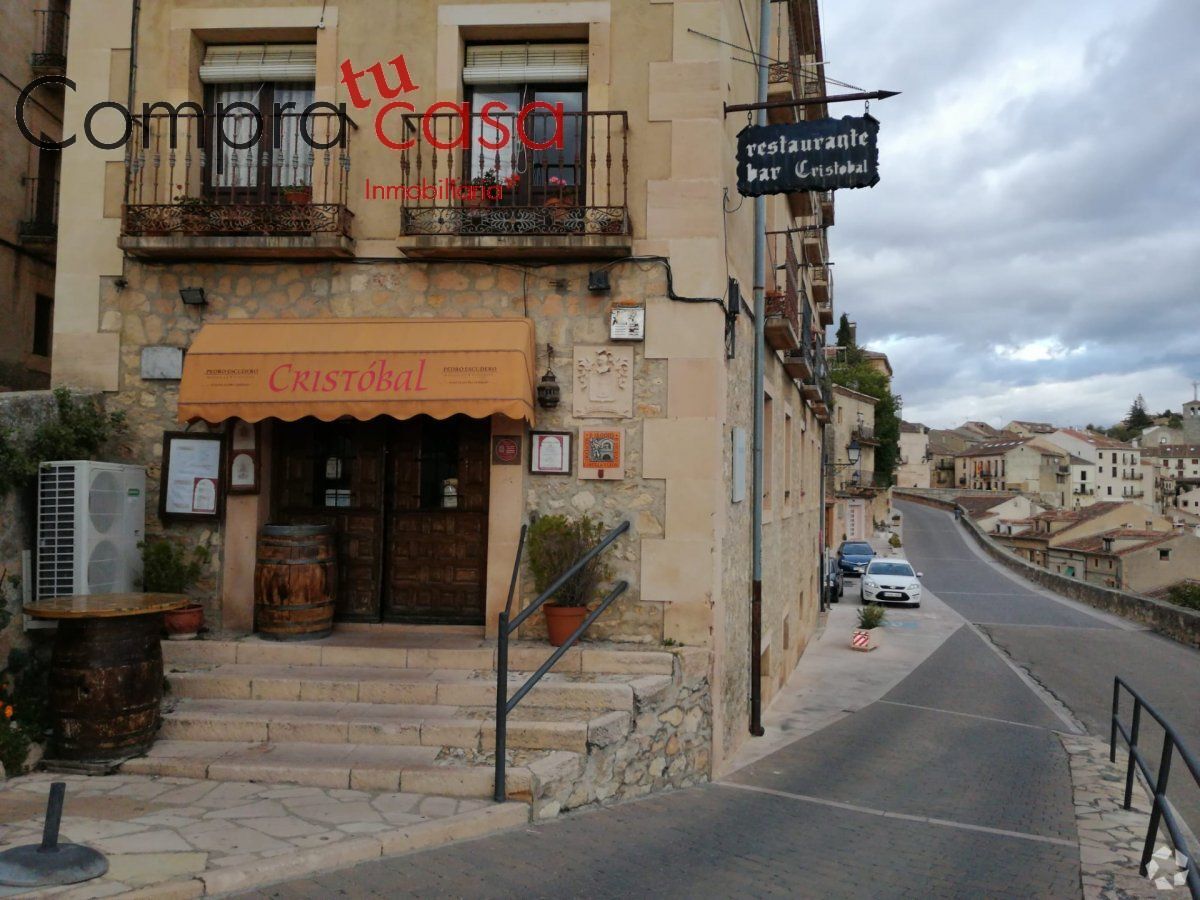 Multifamily in Sepúlveda, Segovia for sale Interior Photo- Image 1 of 2