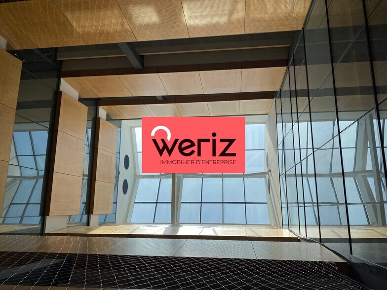 208 Rue De Plombieres, Marseille à louer - Photo du bâtiment - Image 2 de 9