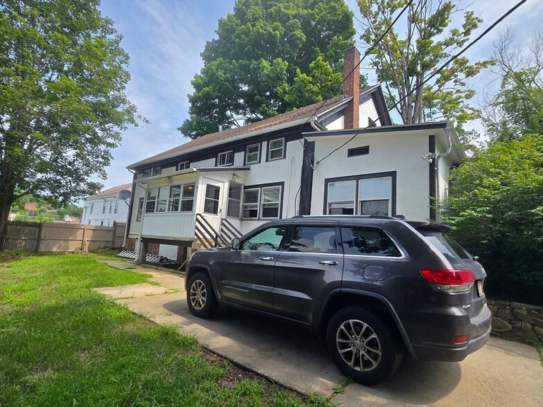 1 Cheney St, Orange, MA for sale - Building Photo - Image 2 of 34