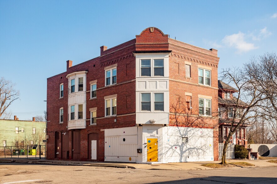 3442 McDougall St, Detroit, MI à vendre - Photo du bâtiment - Image 1 de 26