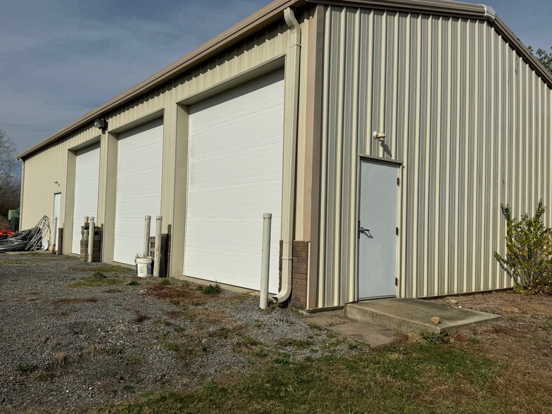 3840 Elida Rd, Lima, OH for lease - Building Photo - Image 3 of 5