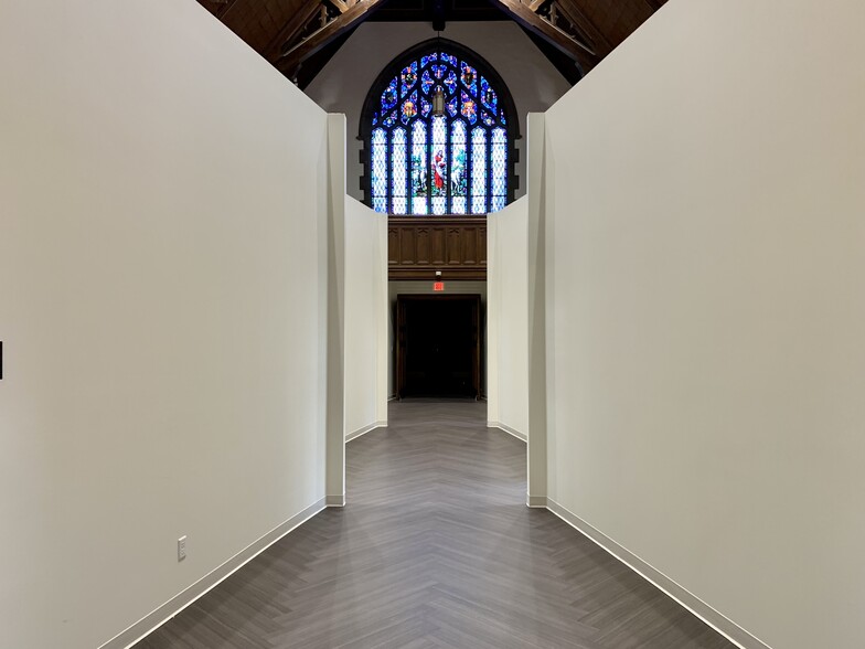 1864 Frankfort Ave, Louisville, KY for lease - Interior Photo - Image 3 of 6