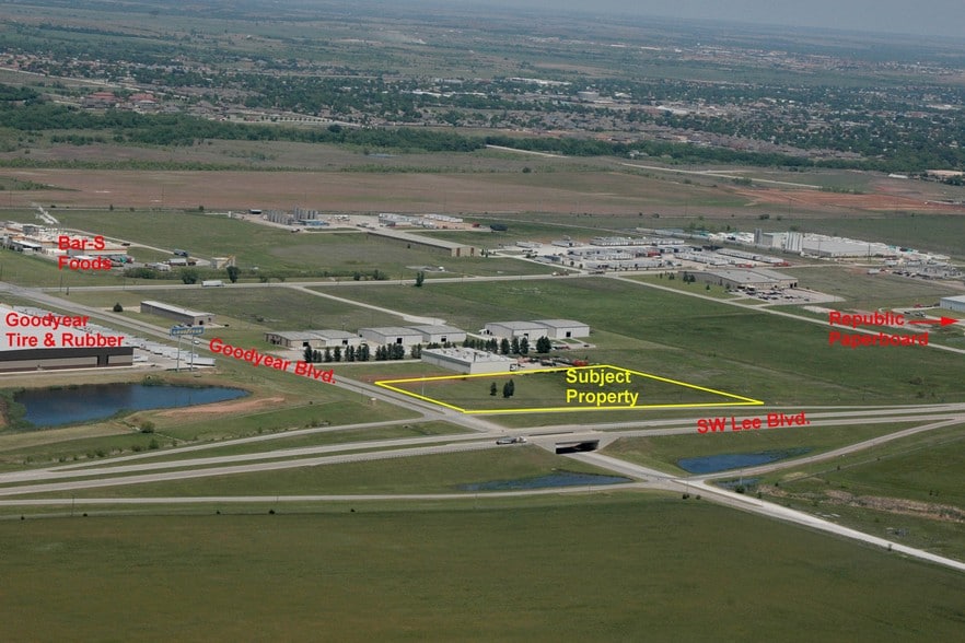 1118 SW Goodyear Blvd, Lawton, OK à vendre - Aérien - Image 1 de 3