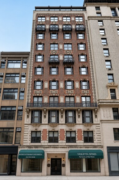 161 Madison Ave, New York, NY à vendre - Photo du bâtiment - Image 2 de 14
