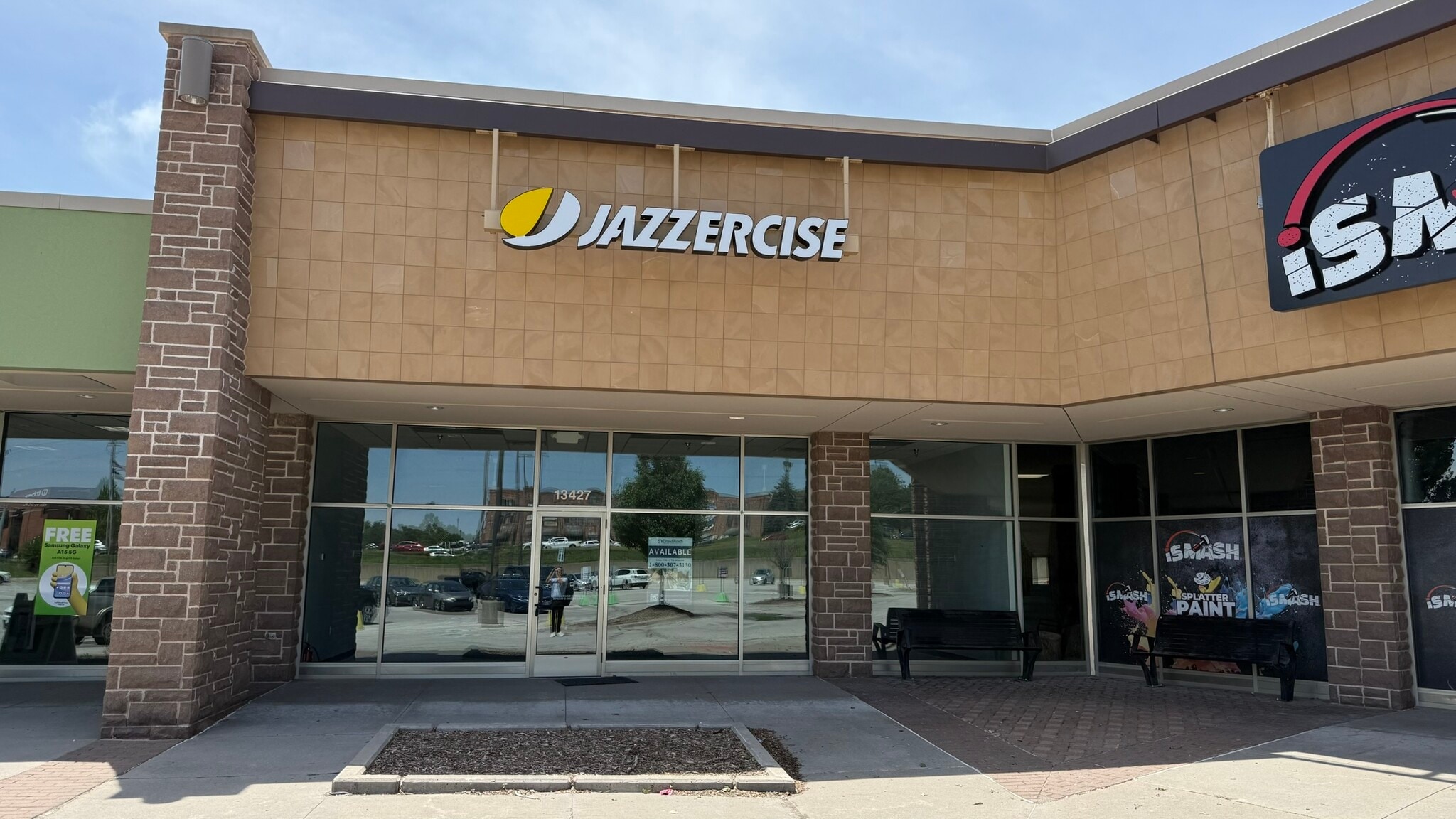 13215-13483 W Center Rd, Omaha, NE à louer Photo du bâtiment- Image 1 de 10