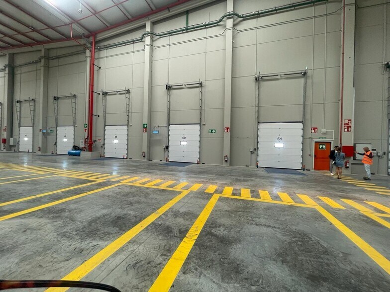 Acueducto, Dos Hermanas, La, 20, Dos Hermanas, Sevilla for lease - Building Photo - Image 3 of 22